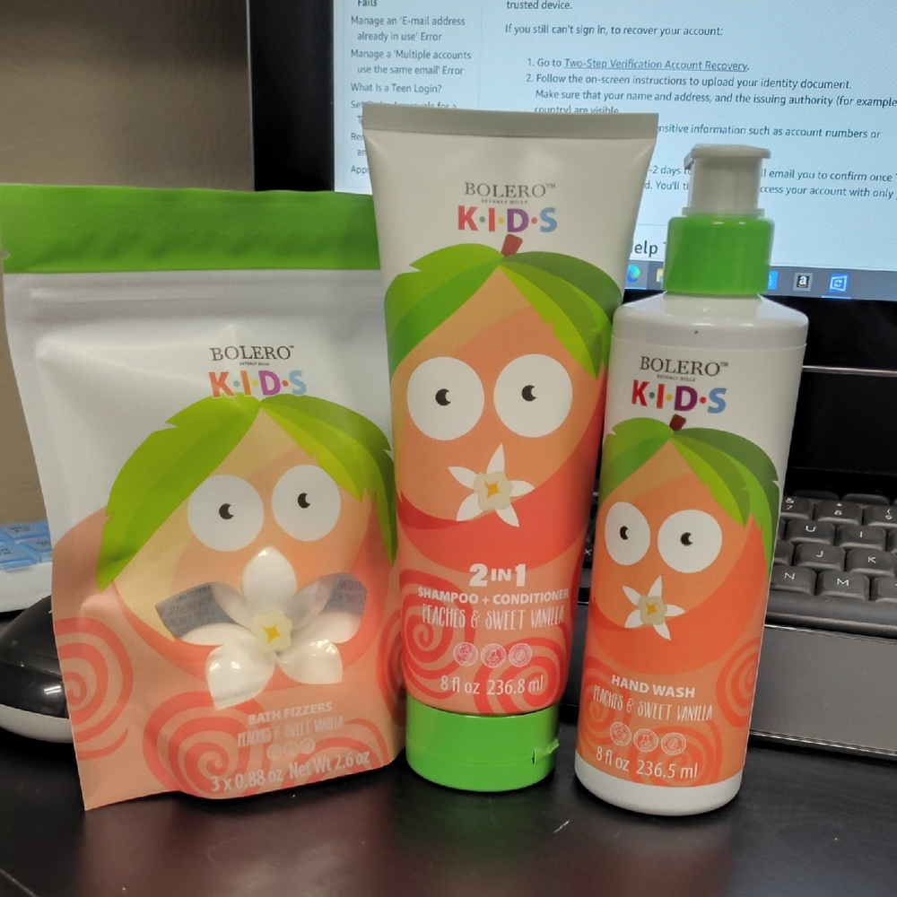 Kids 2-in-1 Shampoo & Conditioner - Orange and Green